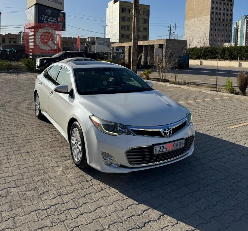 تويوتا أفالون